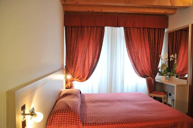 Hotel 5 Colonne - Oda