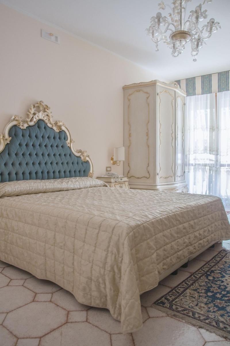 Hotel Villa Serena - Oda
