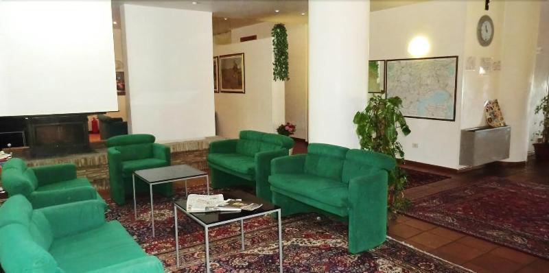 Albergo Alla Pineta - Lobi
