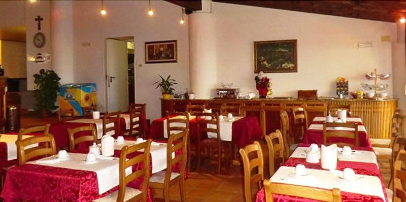 Albergo Alla Pineta - Restoran