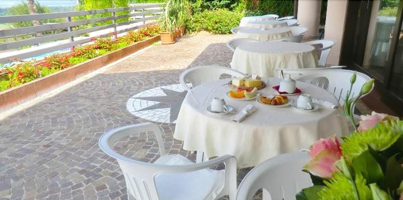 Albergo Alla Pineta - Restoran