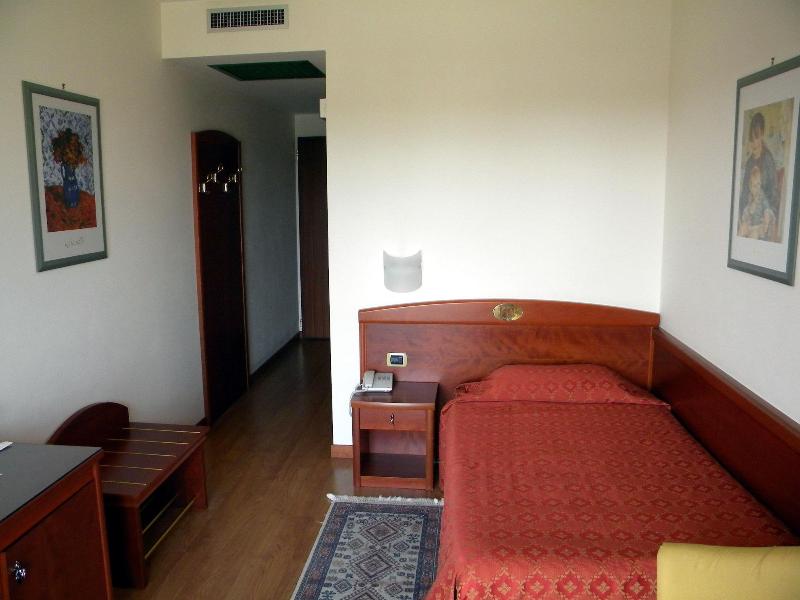 Hotel Corone - Oda