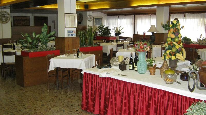 Hotel Corone - Restoran