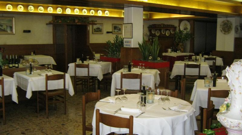 Hotel Corone - Restoran