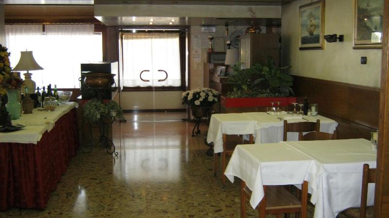 Hotel Corone - Restoran