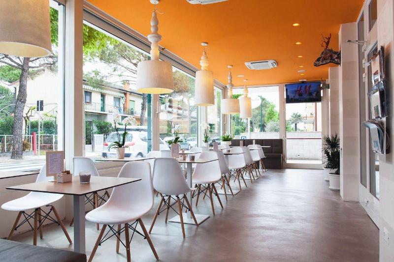 Hotel Alex - Bar