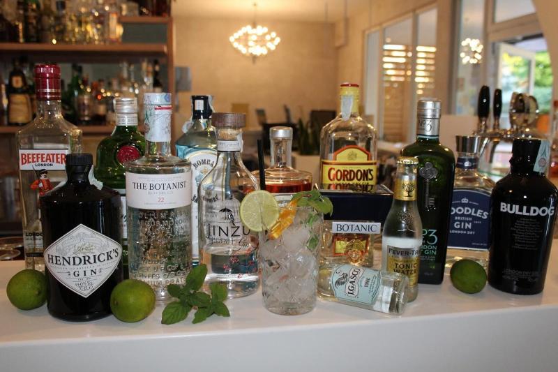 Hotel Alex - Bar