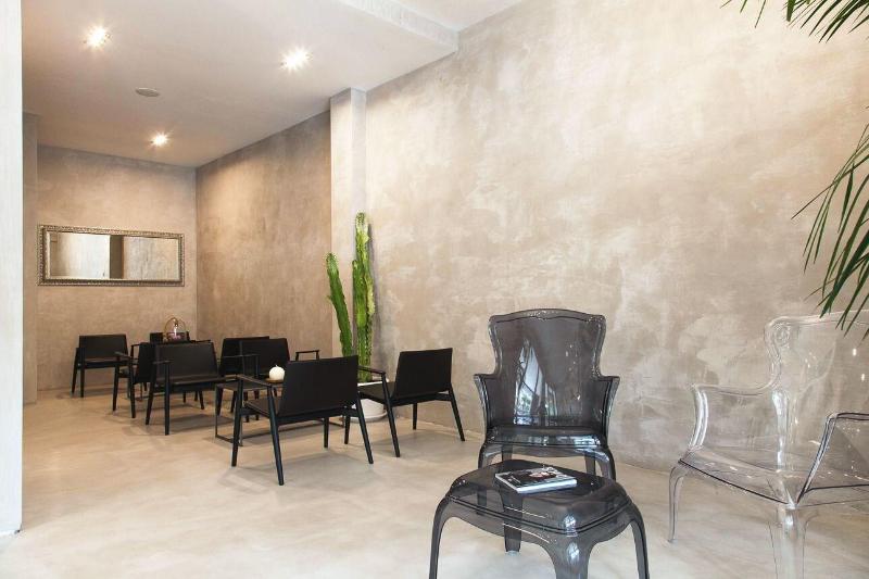 Hotel Alex - Lobi