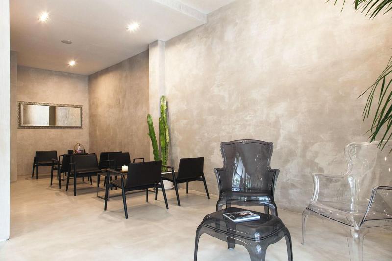 Hotel Alex - Lobi