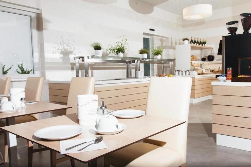 Hotel Alex - Restoran