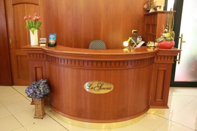 Hotel La Serena - Lobi
