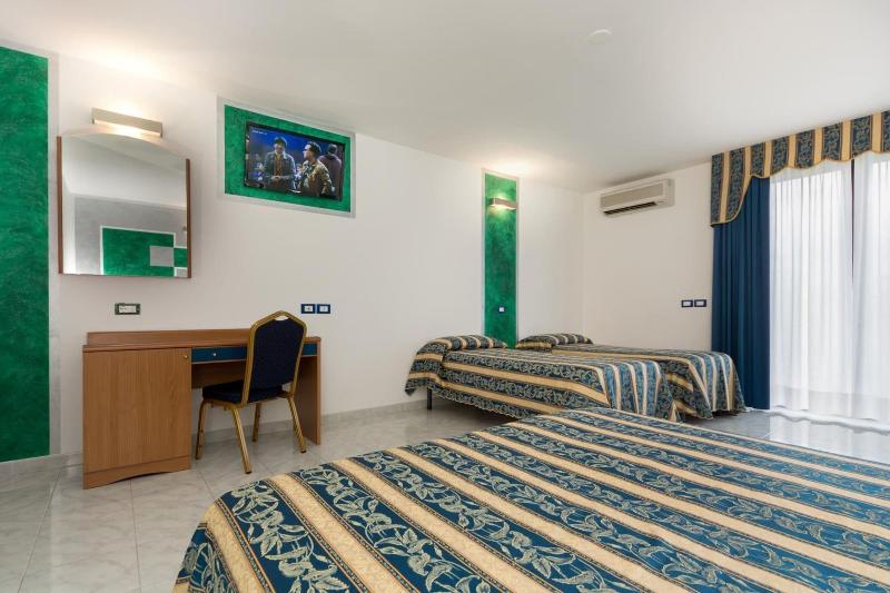 Hotel Centrale Sandron - Oda