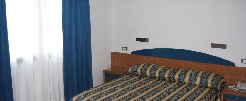 Hotel Centrale Sandron - Oda