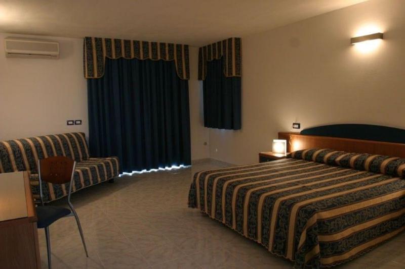 Hotel Centrale Sandron - Oda