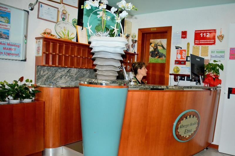 Hotel Etna - Lobi