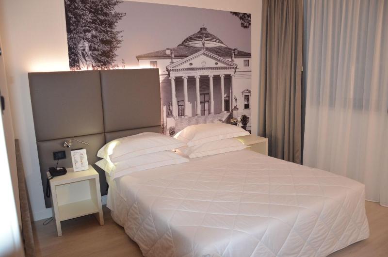 Hotel Victoria - Oda