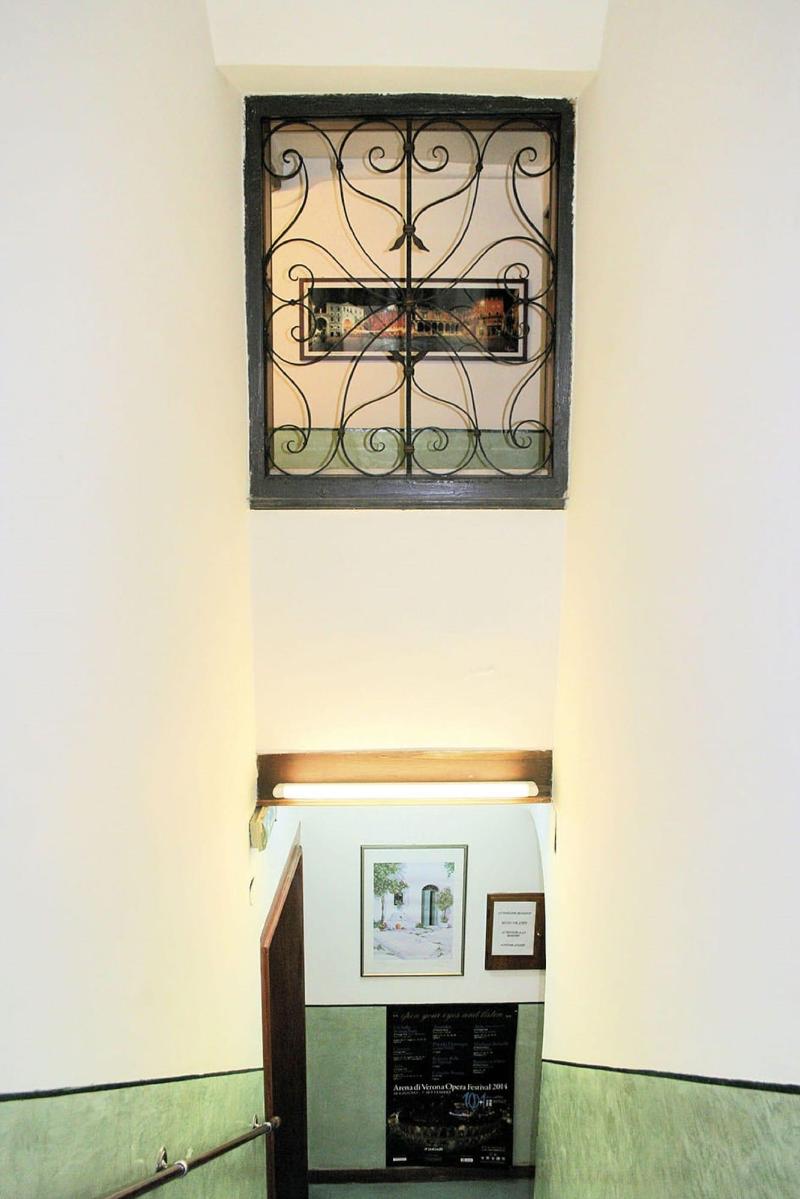 Hotel Aurora - Lobi