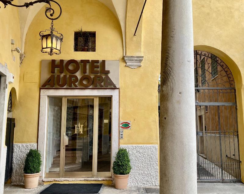 Hotel Aurora - Genel