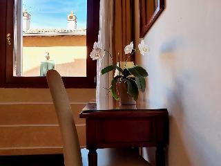 Hotel Aurora fotoÄŸrafÄ±