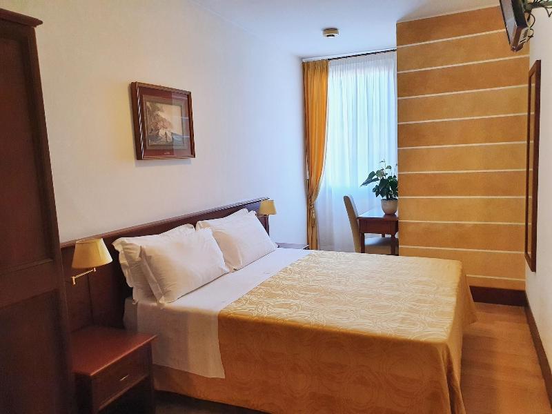 Hotel Aurora - Oda