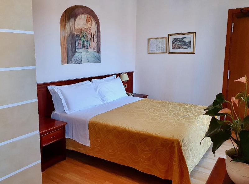 Hotel Aurora - Oda