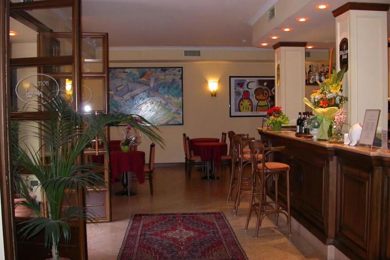 Hotel Miro - Lobi
