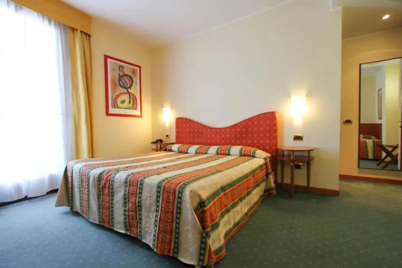 Hotel Miro - Oda