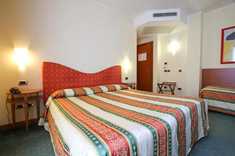 Hotel Miro - Oda