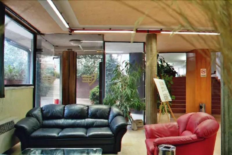 Kona Hotel Verona - Lobi