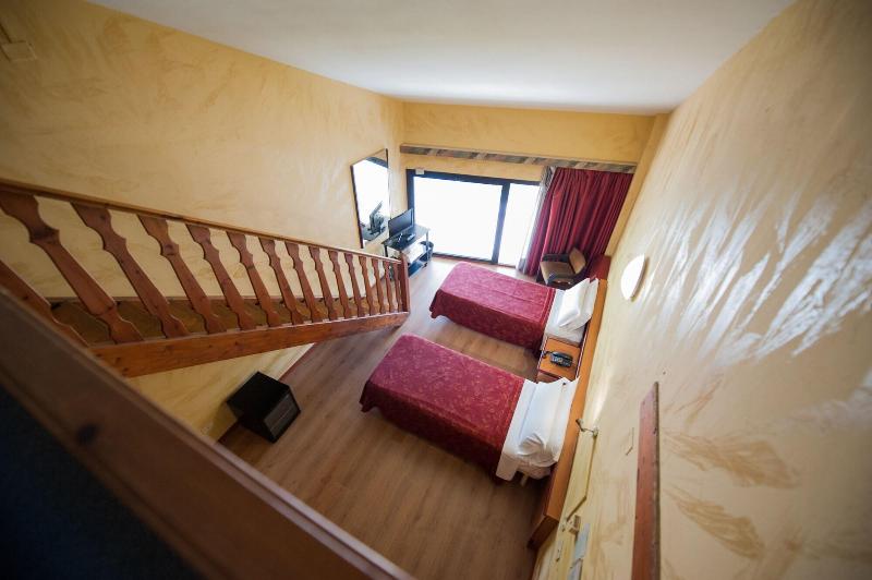 Kona Hotel Verona - Oda