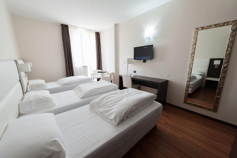 Kona Hotel Verona - Oda