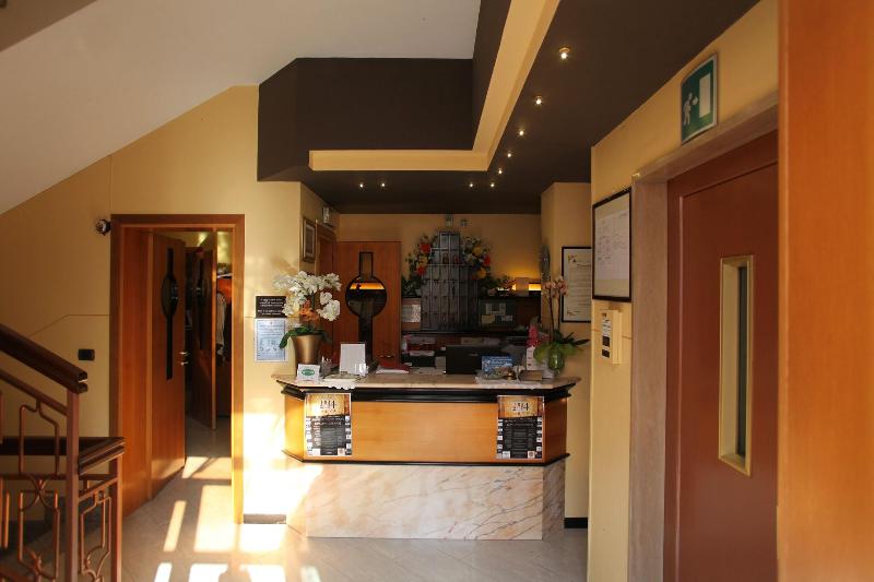 Albergo Ristorante Papa - Lobi