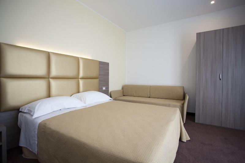 Hotel Bella Lazise - Oda