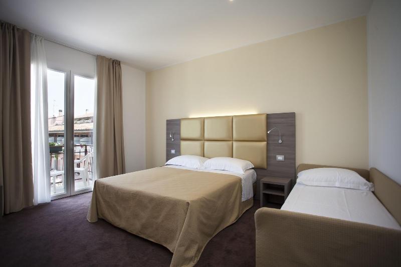 Hotel Bella Lazise - Oda