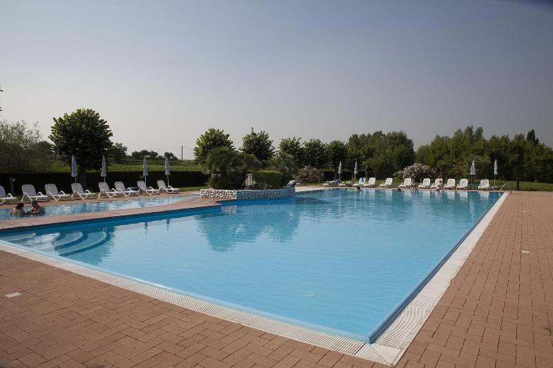 Hotel Bella Lazise - Havuz