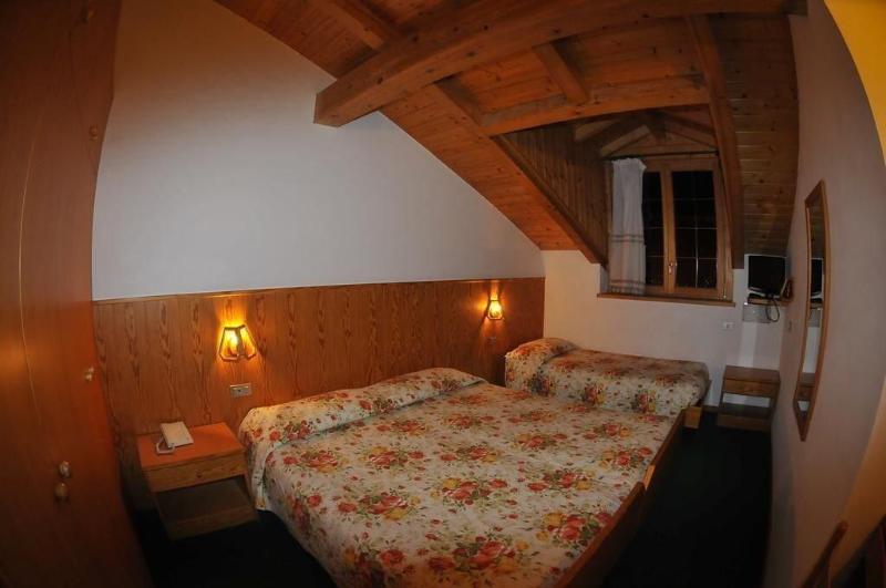 Hotel Alpenrose - Oda