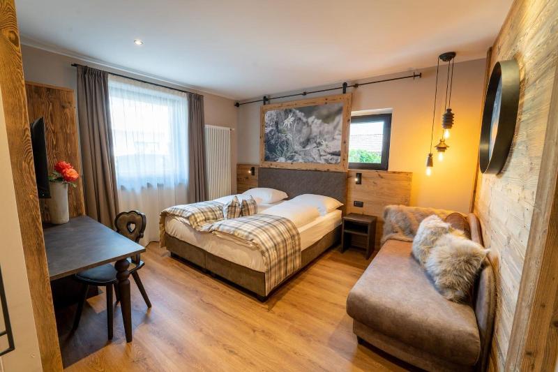 Hotel Alpenrose - Oda