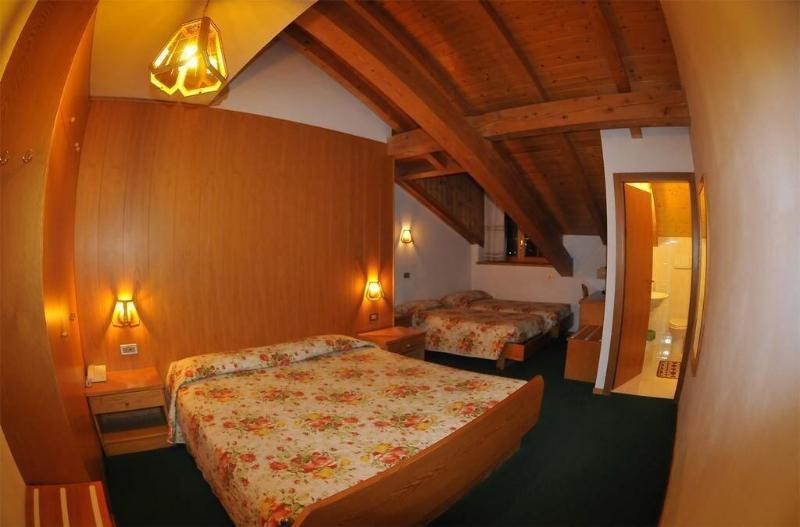 Hotel Alpenrose - Oda