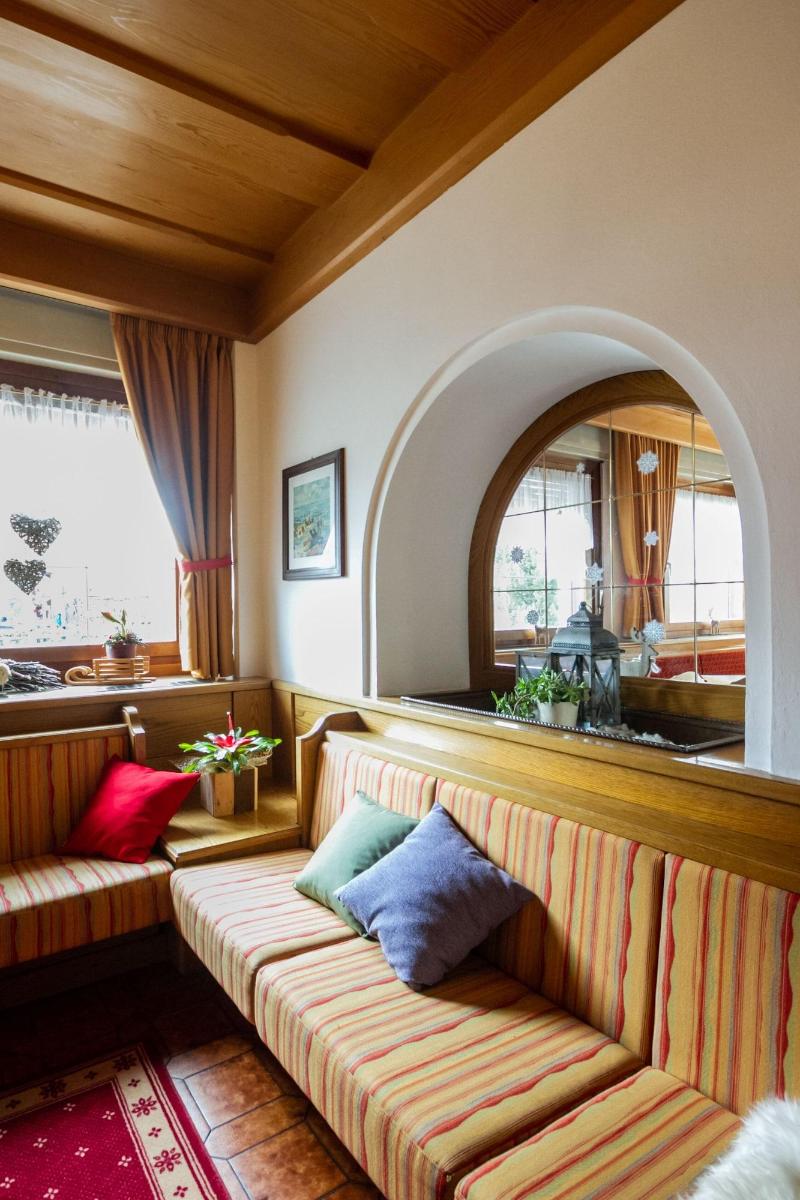 Hotel Stella Alpina - Lobi