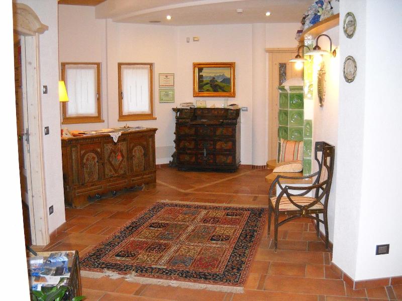 Castelir Suite Hotel - Lobi
