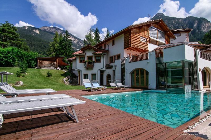 Castelir Suite Hotel - Genel