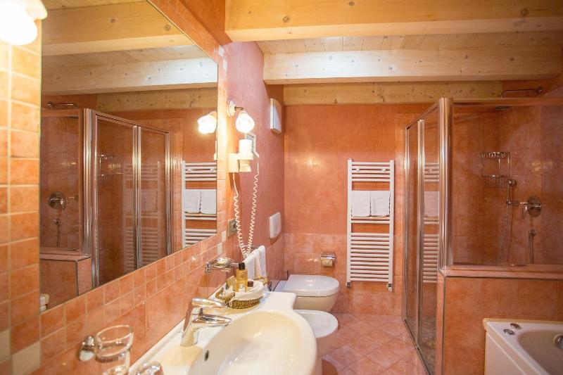 Castelir Suite Hotel - Oda