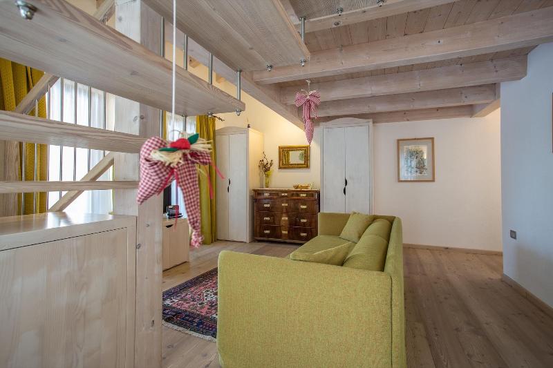 Castelir Suite Hotel - Oda