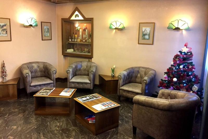 Hotel Quadrifoglio - Lobi