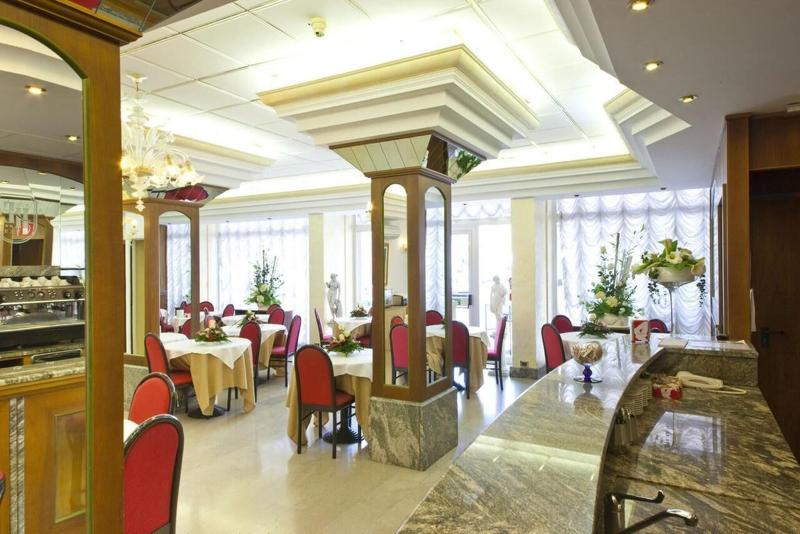 Hotel Excelsior - Bar