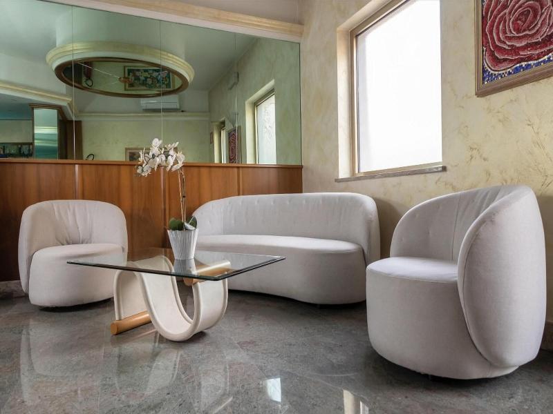 Hotel Excelsior - Lobi