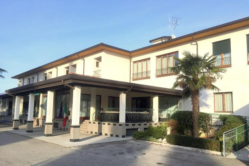 Hotel Internazionale - Genel