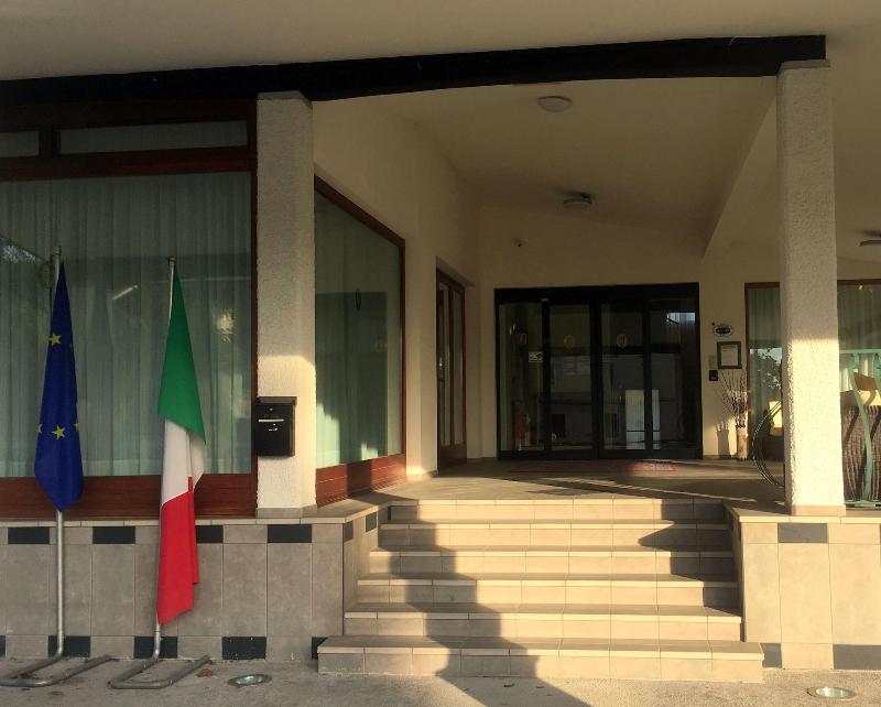 Hotel Internazionale - Genel