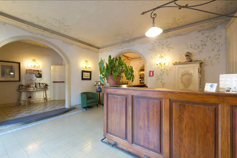 Hotel Moderno - Lobi