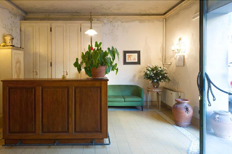 Hotel Moderno - Lobi